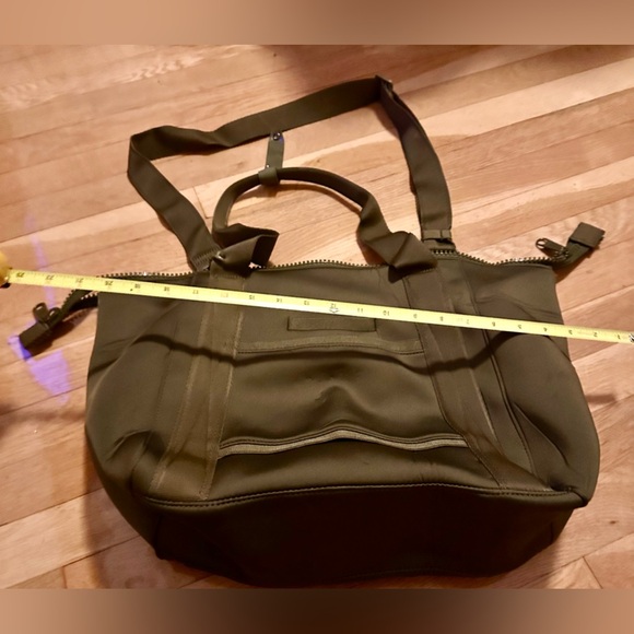 Danger Dover Messenger Bag - Picture 11 of 14